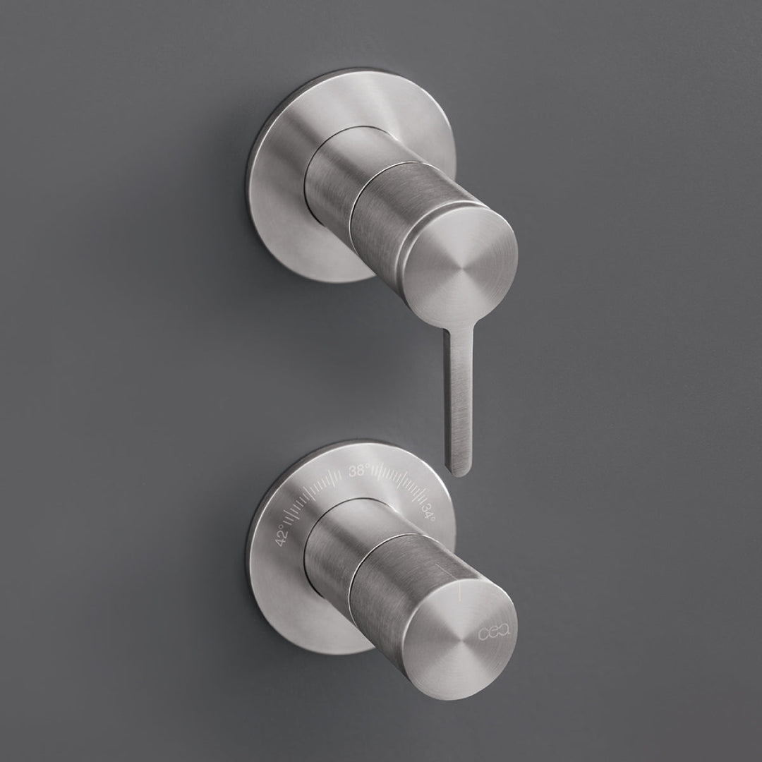Innovo Thermostatic shower mixer set with shut-off valve
