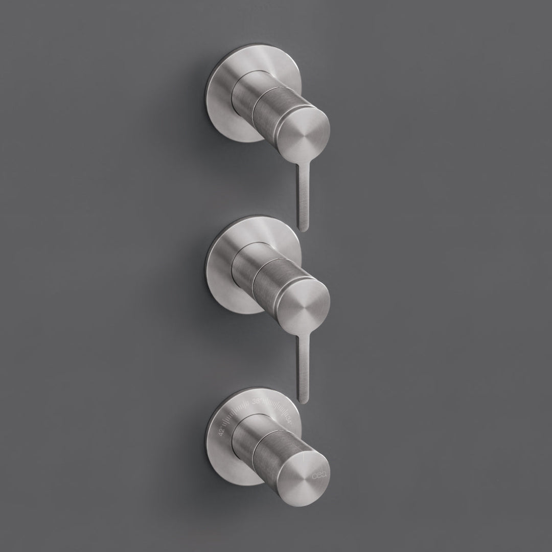 Innovo Thermostatic shower mixer set with 2 shut-off valves