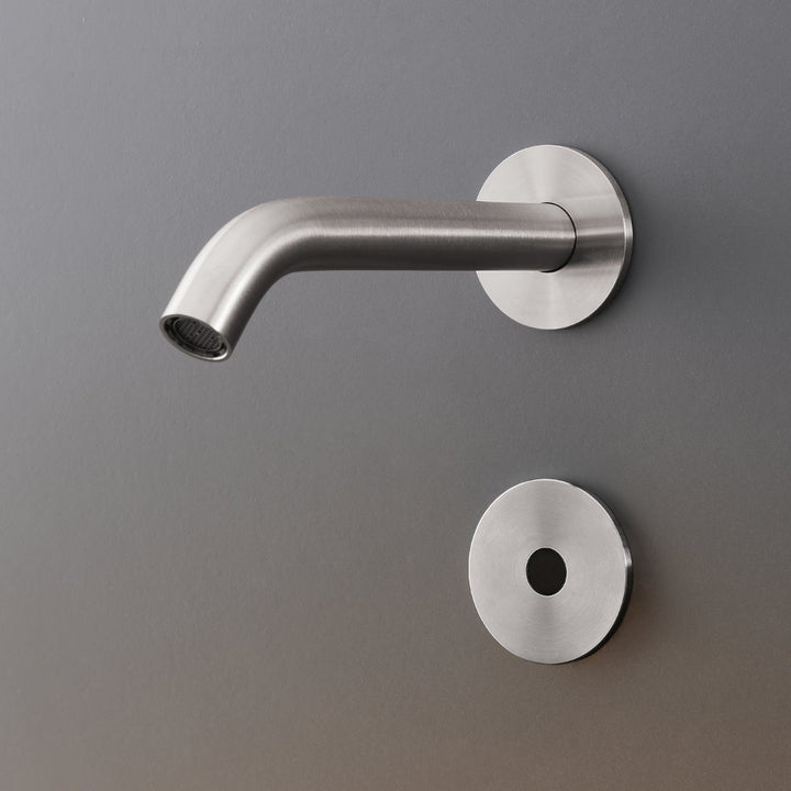 Infrared Taps And Sensors IP67 waterproof wall mounted infrared presence sensor