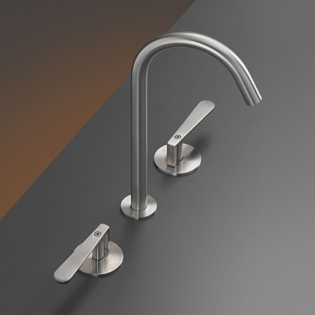 Lutezia Three-hole mixer with swivelling spout H. 235 mm