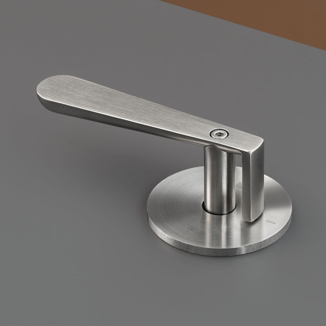Lutezia Deck mounted shut-off valve, hot water