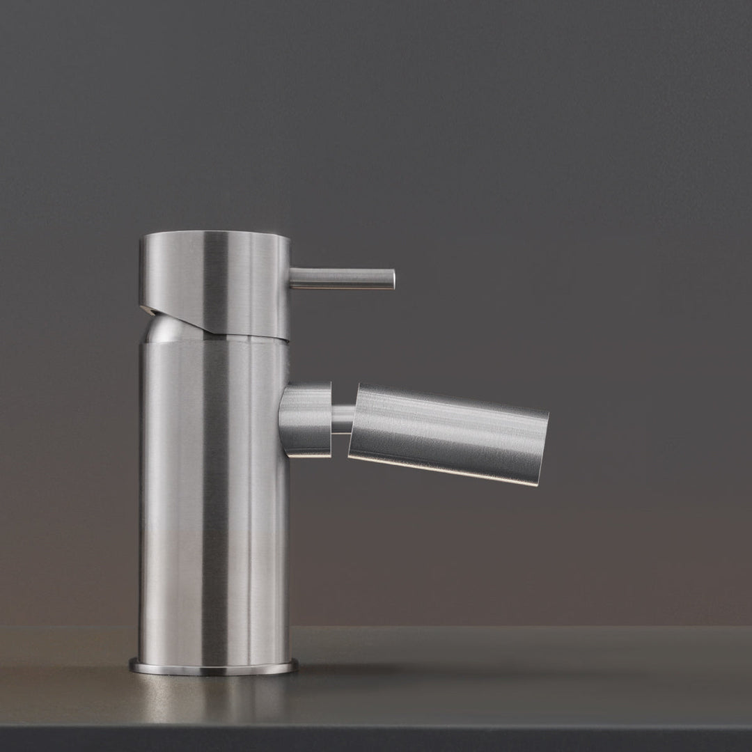 Milo360 Deck mounted mixer H. 115 mm with adjustable spout