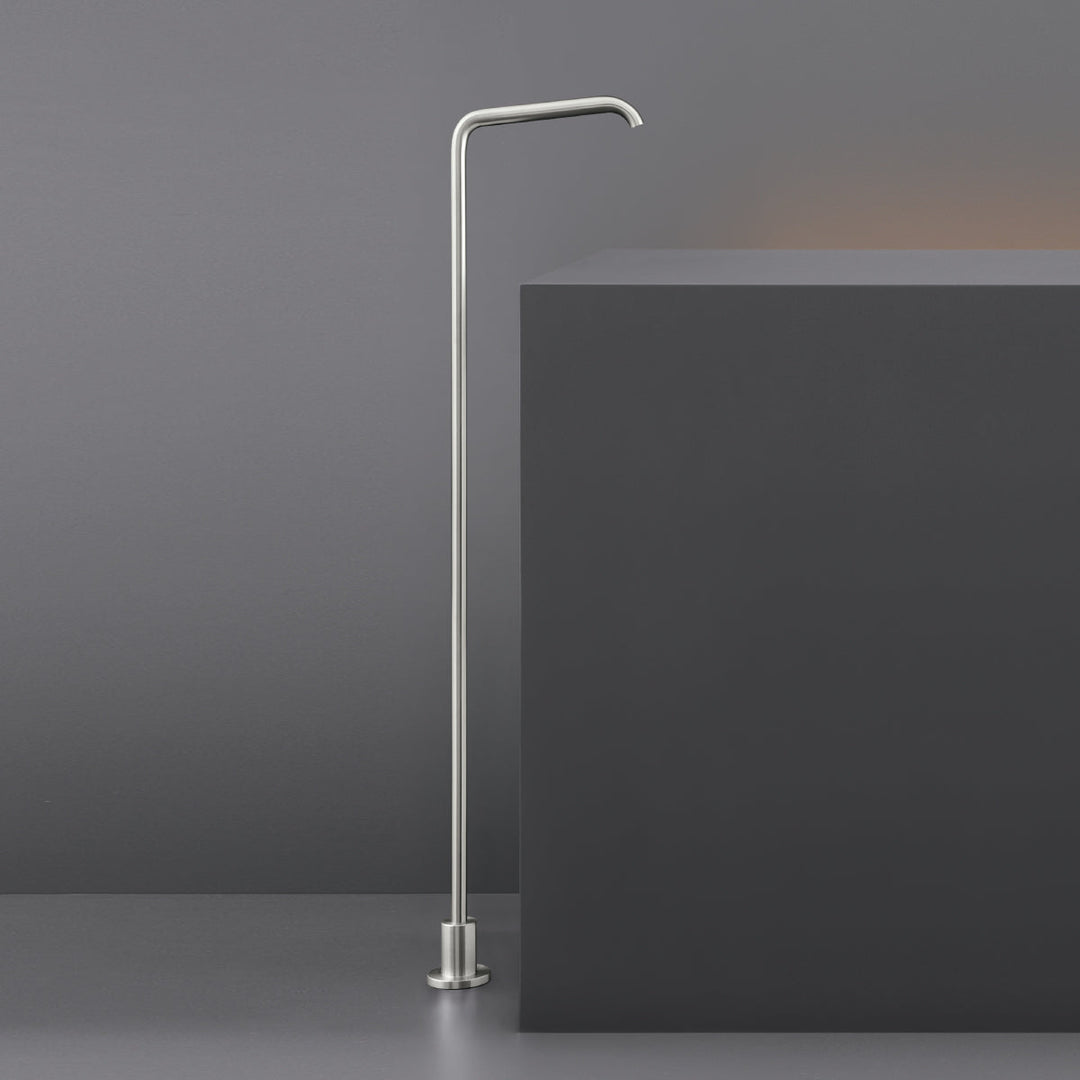 Milo360 Spout MIL72 (H. 1105 mm) Taps CEA Design