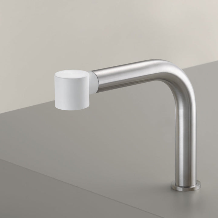 Neutra Deck mounted swivelling spout with pull-out Delrin® hand shower. Removable spout for under-window installation