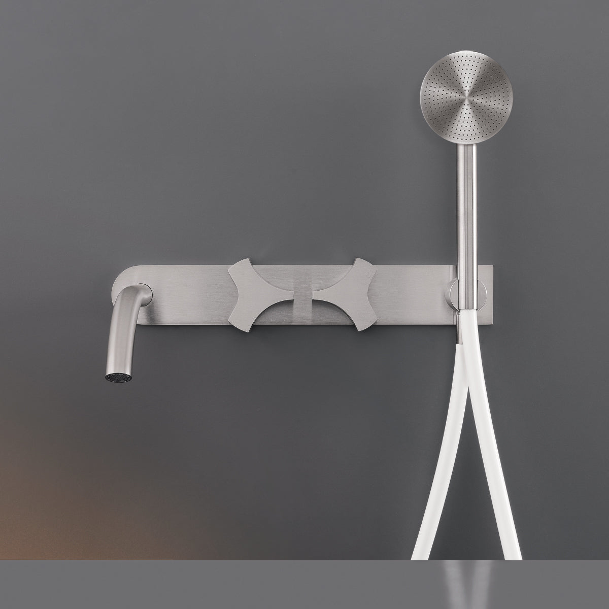 Ziqq Wall Hand Shower ZIQ44H (L. 170 mm · Ø 80 mm) – Italian Luxury ...