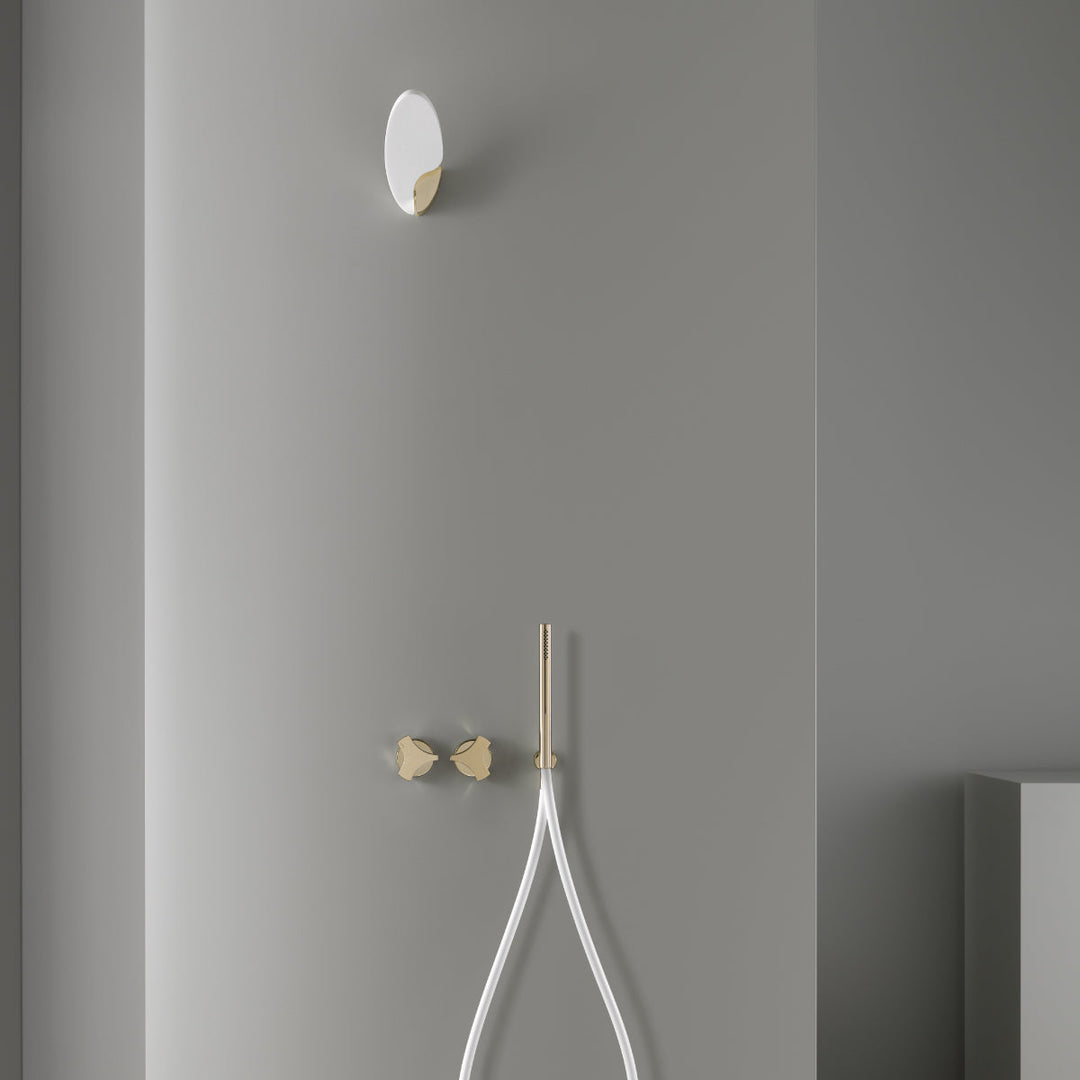 Ziqq Wall mounted 2 progressive mixers set for bathtub/shower with cylindrical hand shower Ø 18 mm