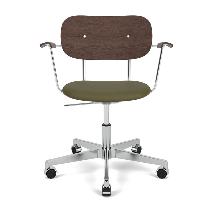 Co Seat Upholstered Task Chair with Armrest Chairs Audo Copenhagen 0441 - Sierra Army Leather / Polished Aluminum with Dark Stained Oak Arm and Back