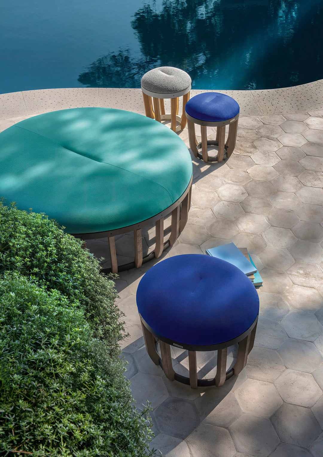 Swing Ottoman Ottomans & Benches Ethimo