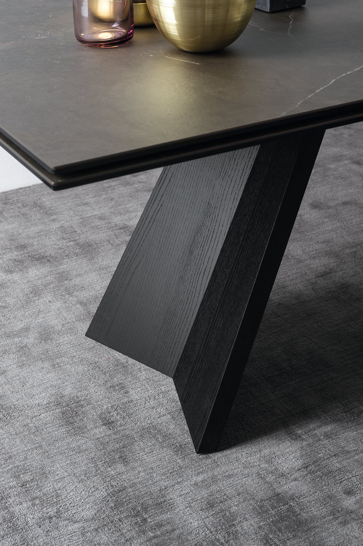Icaro Dining Table Extendable Matt Black Bronze  Calligaris   