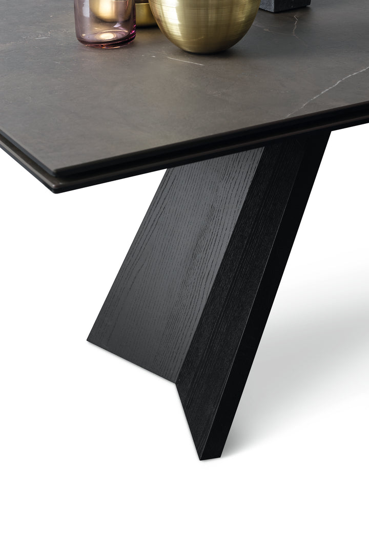 Icaro Dining Table Extendable Matt Black Bronze  Calligaris   