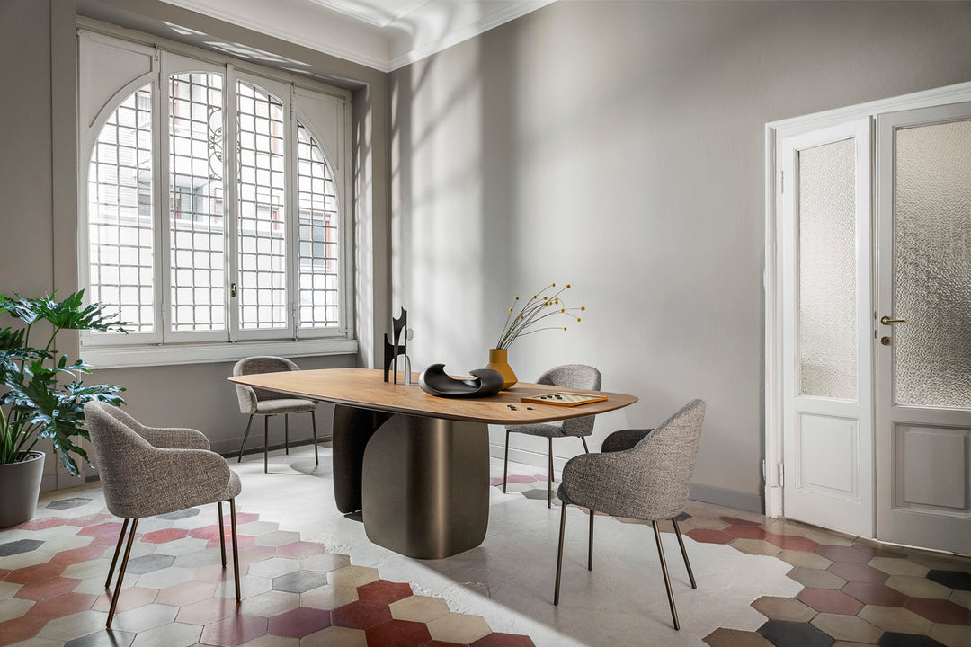 Twins Table with extendable elliptical top with pedestal base Dining Tables Calligaris