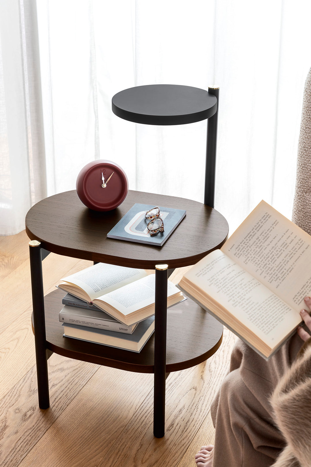Madame Oval bedside table with LED Side Table Calligaris