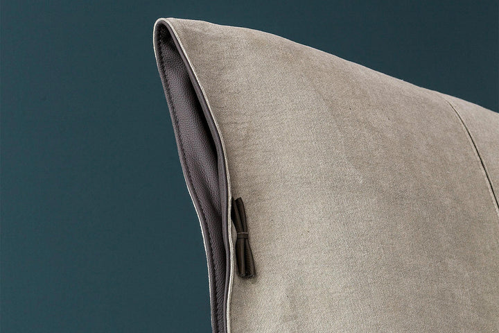 Cuff Plus Bed Bonaldo