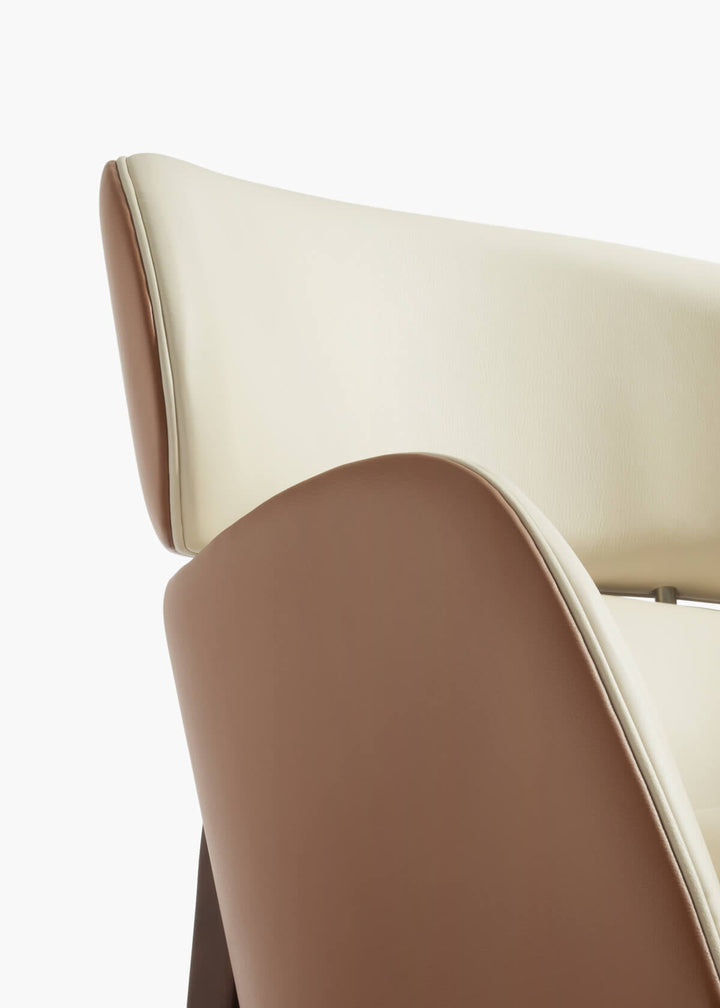 Dafne Lounge Chair Lounge Chairs Capital