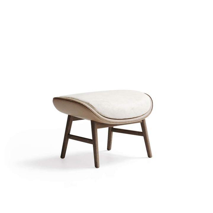 Dafne Refined Lounge Chair By Capital