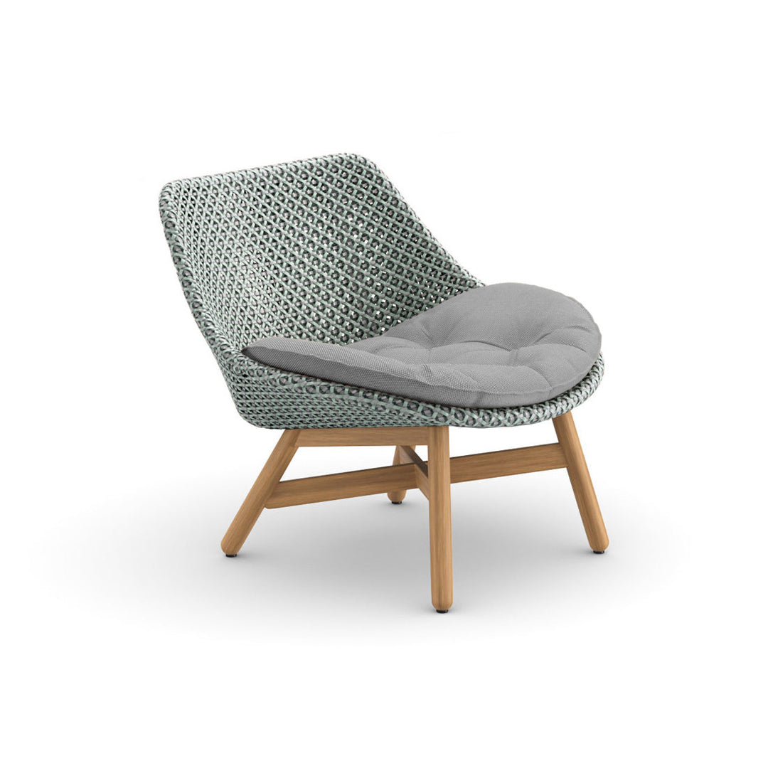 MBRACE Club Chair Outdoor Chairs Dedon 141 Baltic 478 Natura Ash