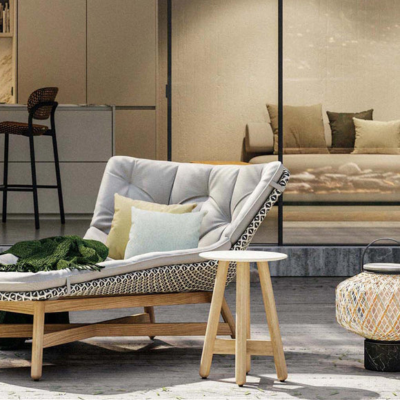 MBRACE Side Table Outdoor Tables Dedon