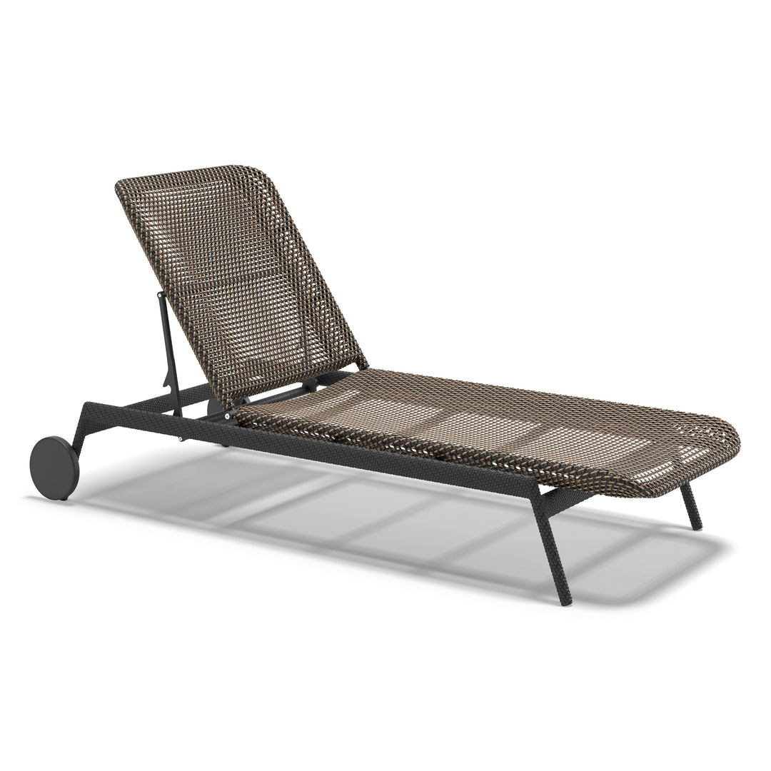 Roii Beach Chair Outdoor Furniture Dedon 174 Tobacco