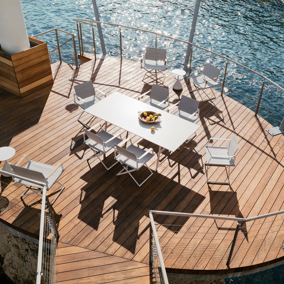 SEAX Dining Table Tables Dedon