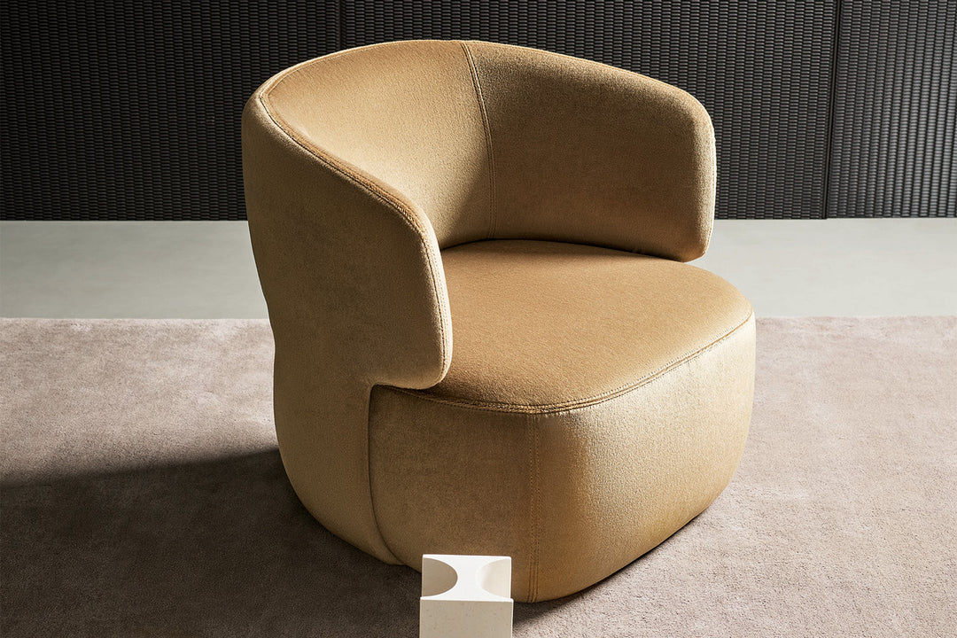 Doge Covered Armchair Bonaldo