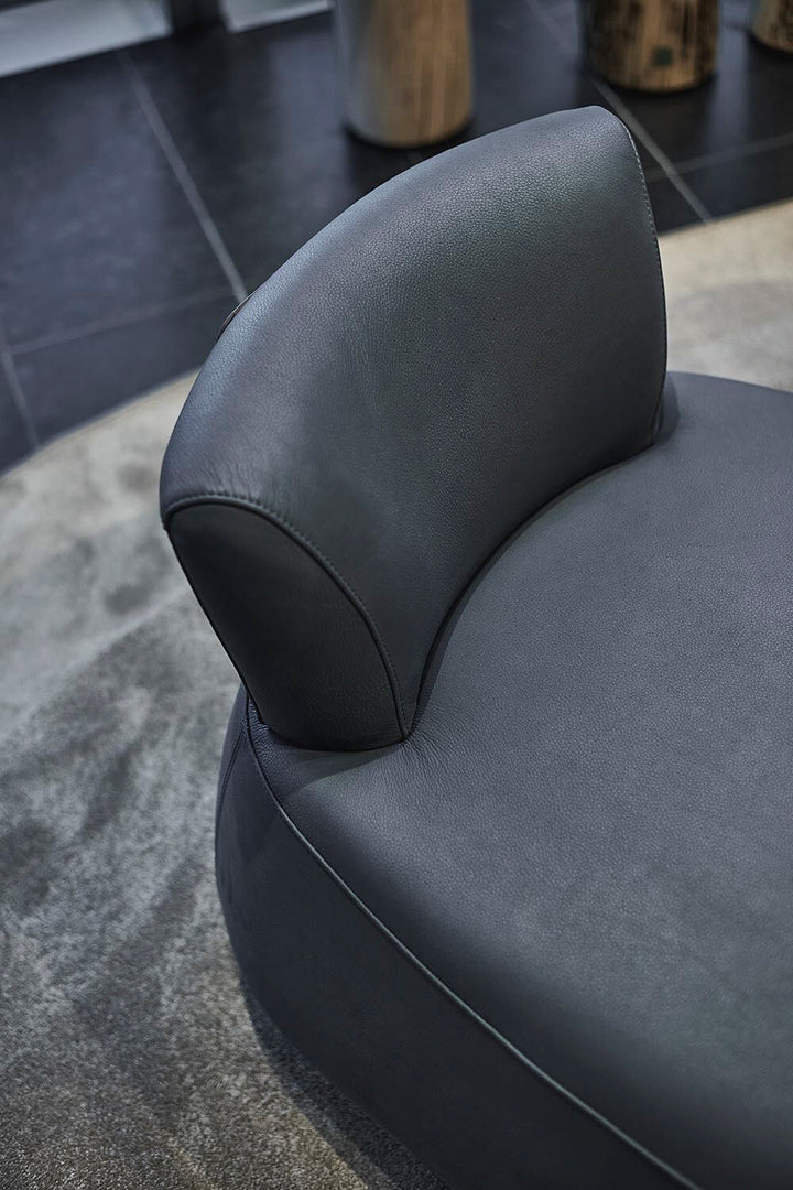 Passo Lounge Chair Lounge Chairs Riva 1920