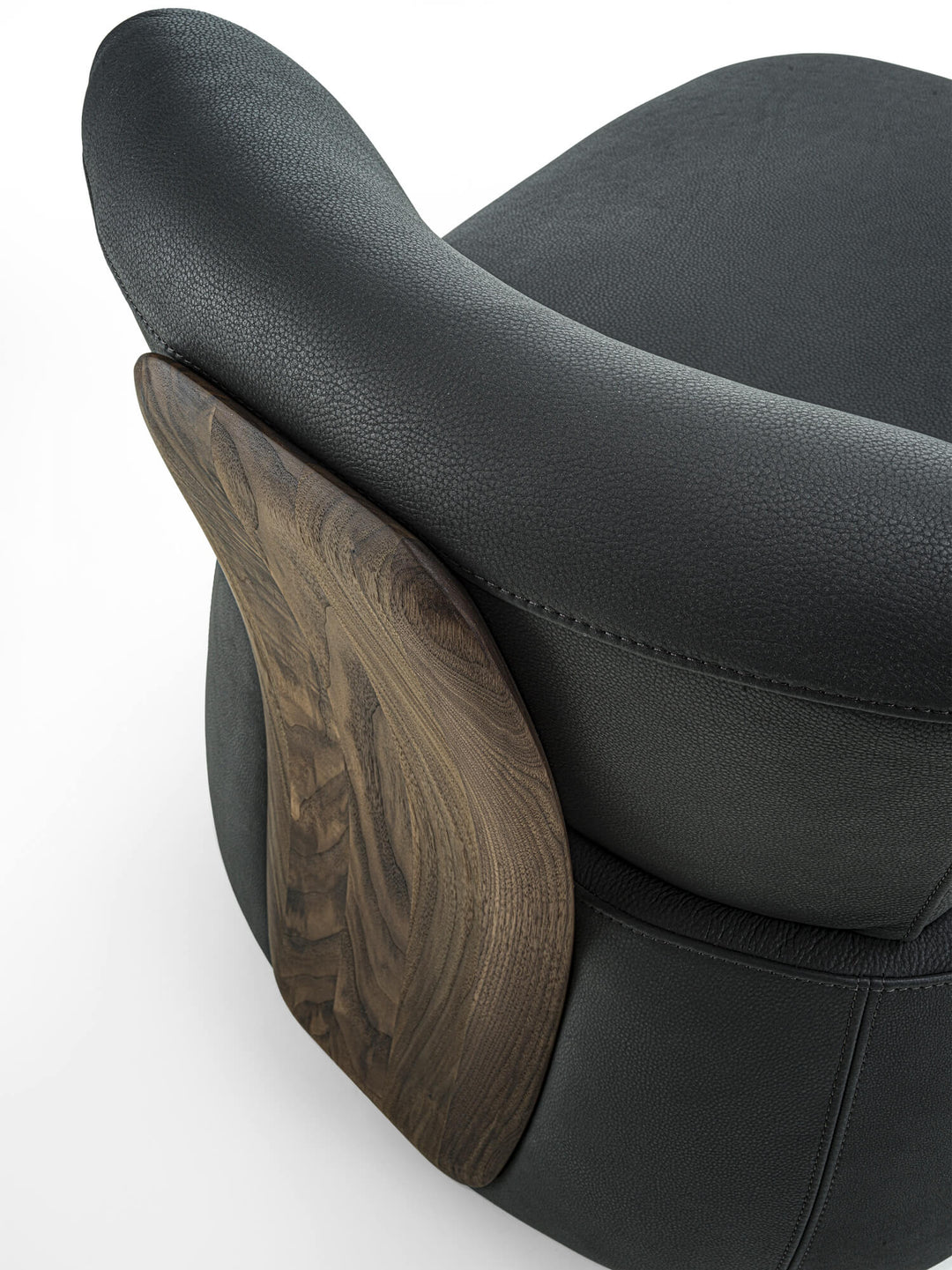 Passo Lounge Chair Lounge Chairs Riva 1920