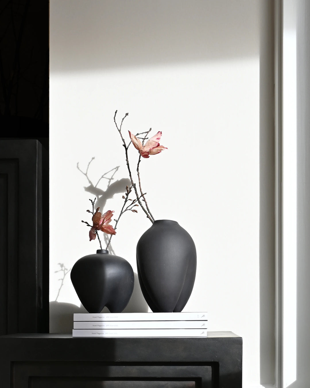 Sumo Vase, Petit - Coffee Vases 101 Copenhagen   