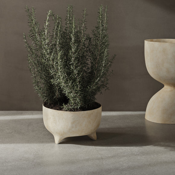 Evoke Planter Planters Ferm Living