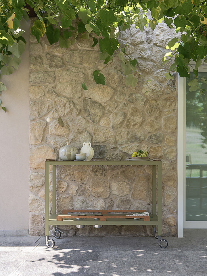 Flair Console Complements Atmosphera