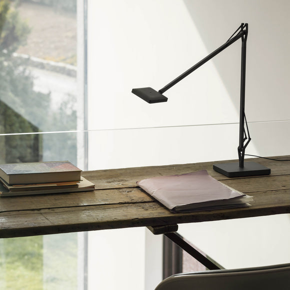 Kelvin Edge Task Lamp Desk Lamps FLOS