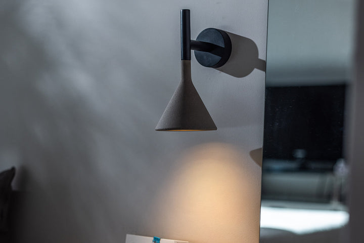 Aplomb Mini Wall Sconce Wall Sconces Foscarini