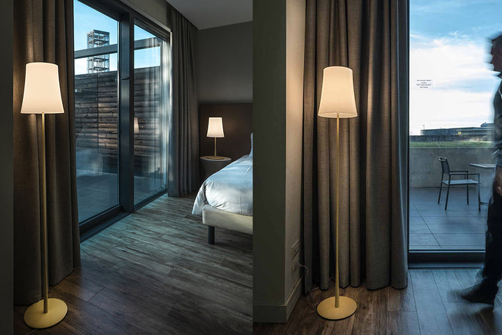Birdie Easy Floor Lamp Floor Lamps Foscarini