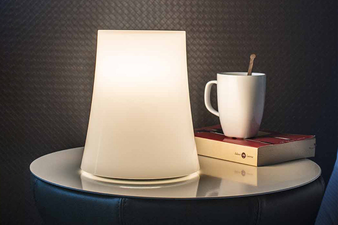 Birdie Zero Table Lamp Table Lamps Foscarini