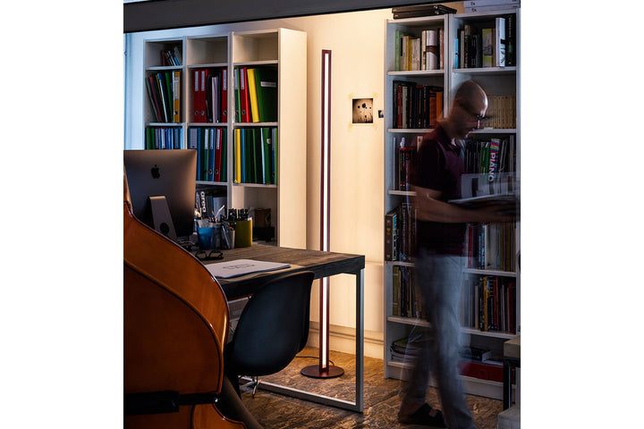 Chiaroscura Floor Lamp Floor Lamps Foscarini