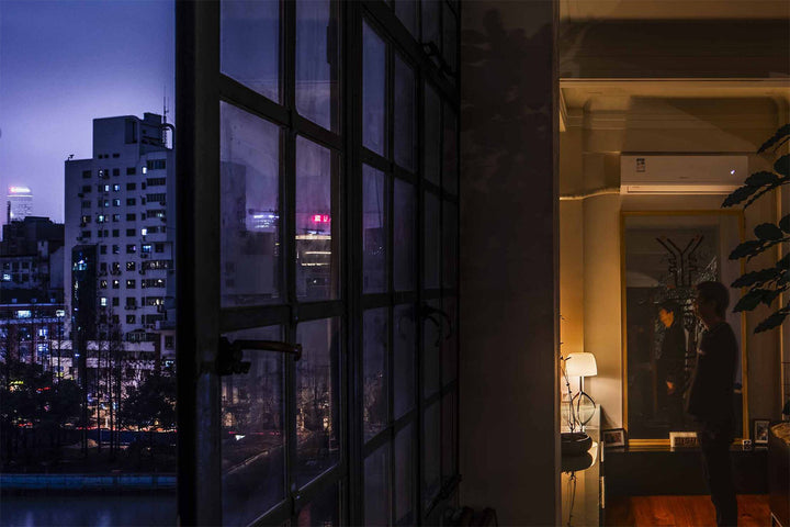 Lumiere Table Lamp