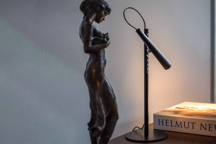 Magneto Table Lamp