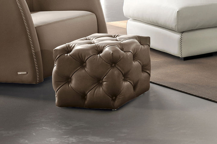 Aston Pouf Ottomans + Stools Gamma Arredamenti