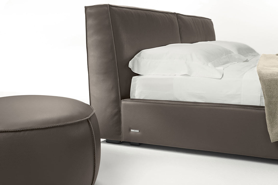 Balloon Ottoman Ottomans + Stools Gamma Arredamenti