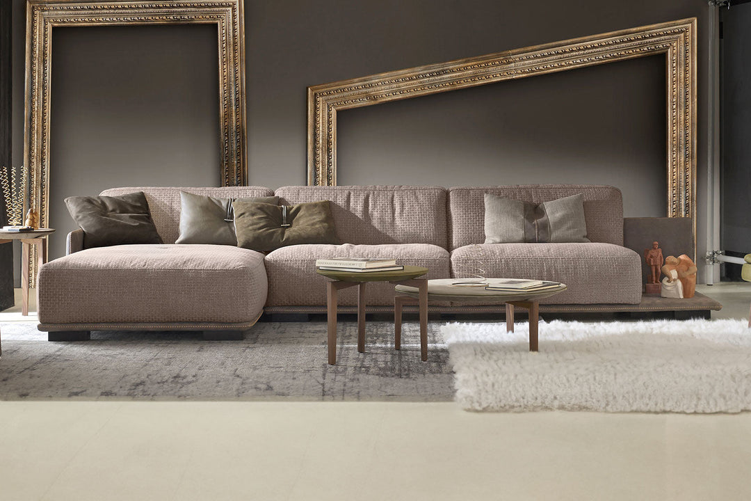Border Sectional Sofa with Chaise and Shelf Sectionals Gamma Arredamenti