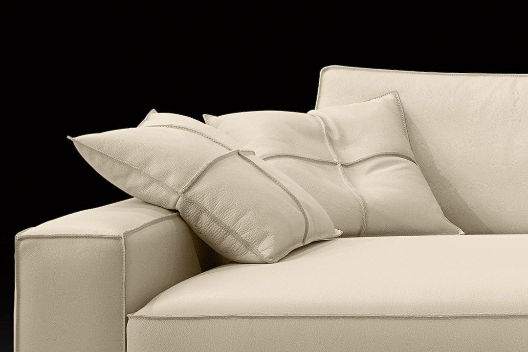 C98 Pillow Accent Pillows Gamma Arredamenti