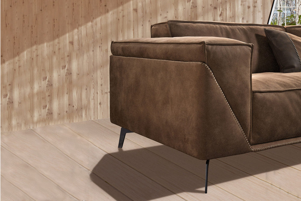 Edwin Corner Sectional Sofa with Peninsula Sectionals Gamma Arredamenti