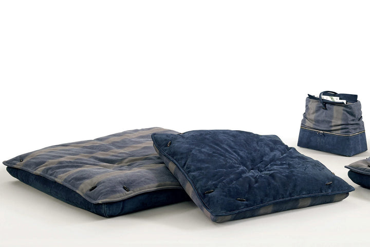 Floor Pillow Ottomans + Stools Gamma Arredamenti