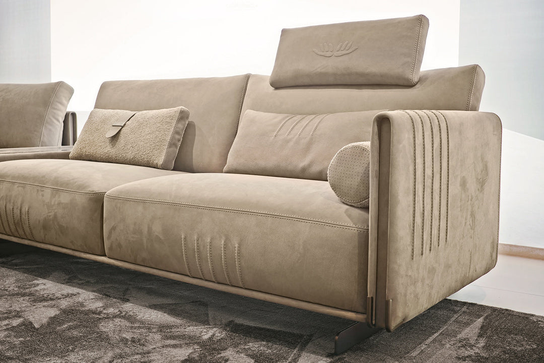 GMM Philly Angled Sectional Sofa with Table Sectionals Gamma Arredamenti