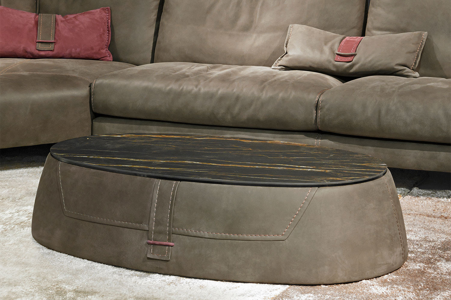 Karl Coffee Table - Thumbnail 3