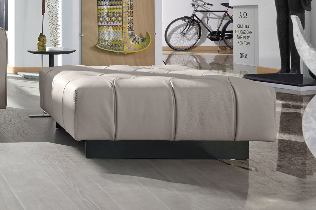 Marlon Ottoman Ottomans + Stools Gamma Arredamenti