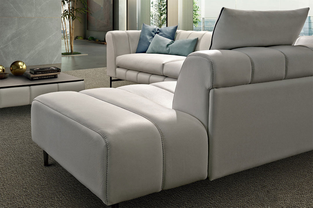 Nautilus Sectional Sofa with Peninsula Sectionals Gamma Arredamenti
