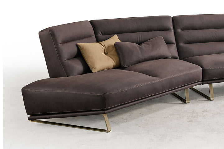Renegade Angled Sectional Sofa with Peninsula Sectionals Gamma Arredamenti
