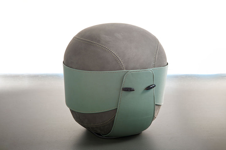 Roger Pouf Poufs + Stools Gamma Arredamenti
