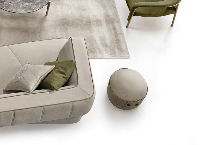 Roger Pouf Poufs + Stools Gamma Arredamenti