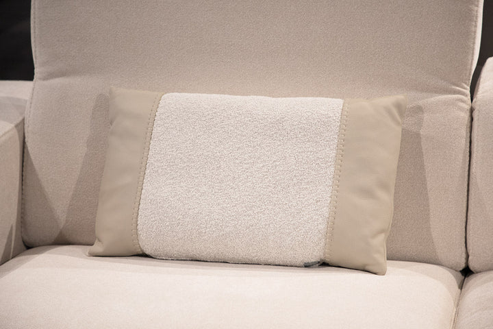 Royal C29 Pillow Quickship Special Promotions Gamma Arredamenti